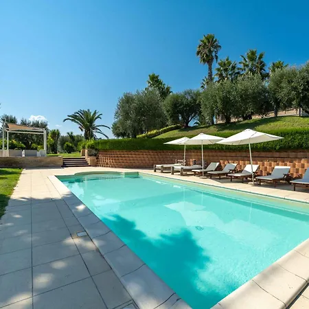 Iulia - Vibra * Controguerra