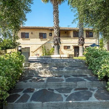 Iulia - Vibra Controguerra