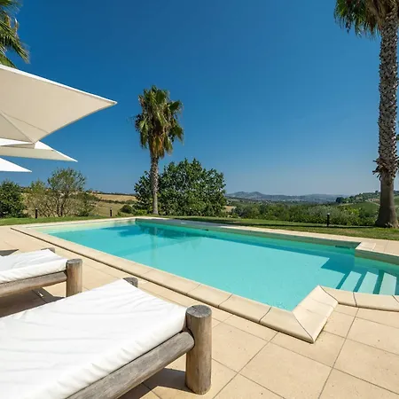 Iulia - Vibra Villa *