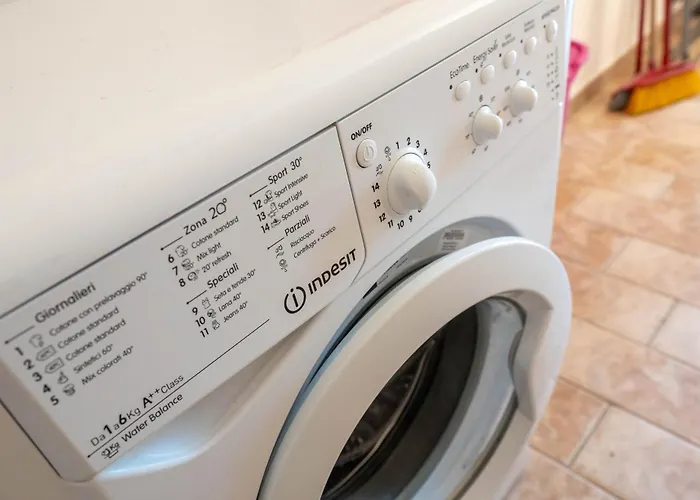 Iulia - Vibra Villa Controguerra