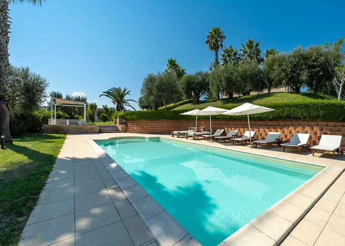 Iulia - Vibra * Controguerra