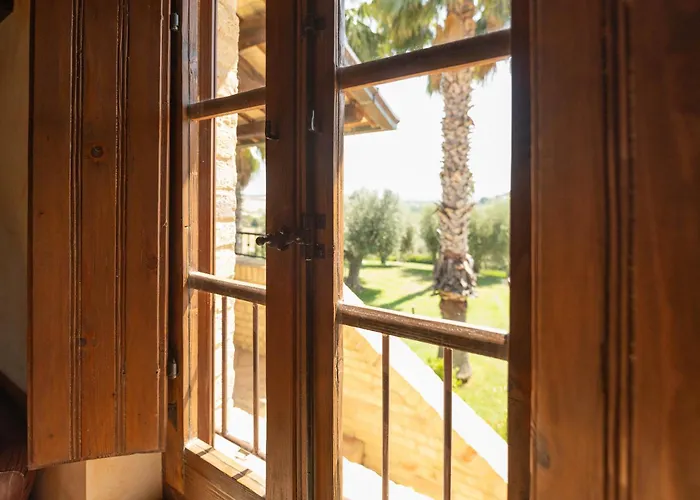 Iulia - Vibra Villa Controguerra