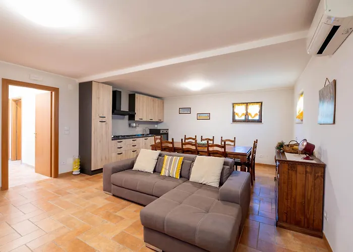 Iulia - Vibra Villa Controguerra